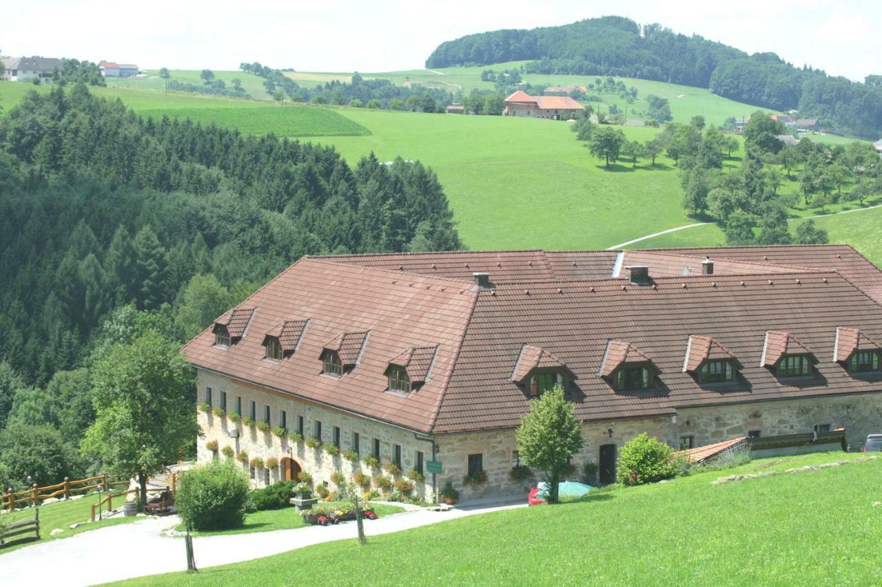 Dorferhof Villa Weistrach Exterior photo